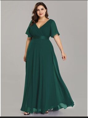 Ever Pretty Forest Green Plus-Size V-Neck Maxi Dress